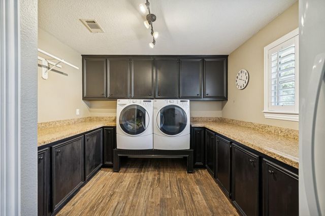 2511 Caney Creek Court, Richmond, TX 77406