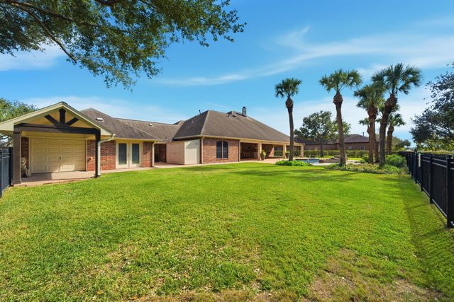 2511 Caney Creek Court, Richmond, TX 77406