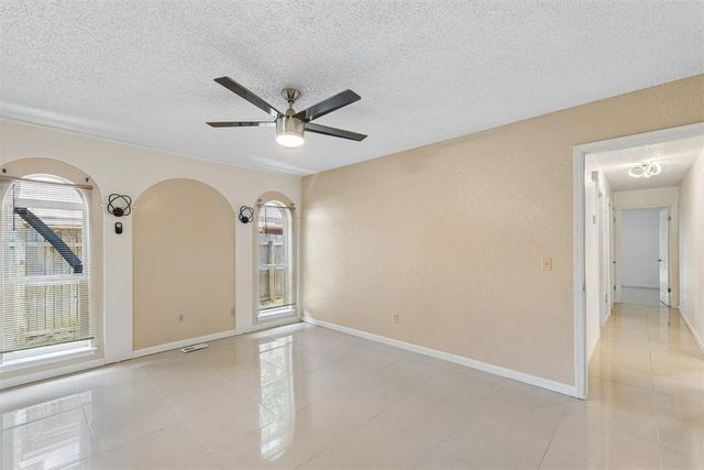 2609 SW 92nd Street, Oklahoma City, OK 73159