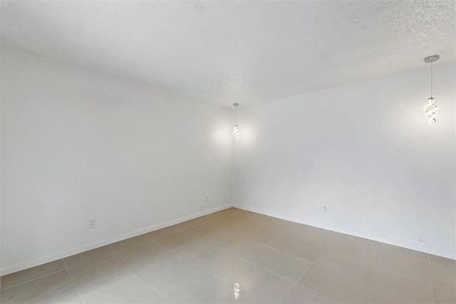 2609 SW 92nd Street, Oklahoma City, OK 73159