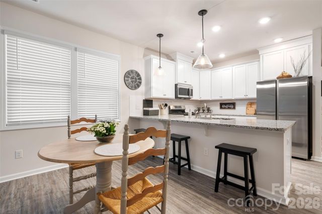 1986 Ambrose Way, Denver, NC 28037