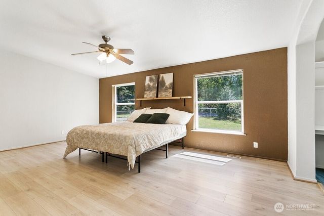 520 140th Avenue SW, Tenino, WA 98589