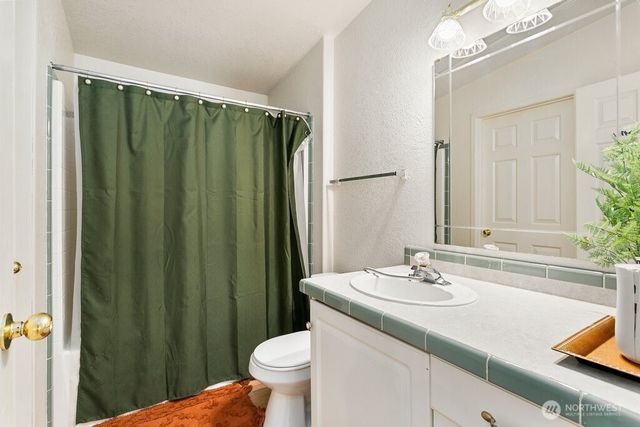 520 140th Avenue SW, Tenino, WA 98589