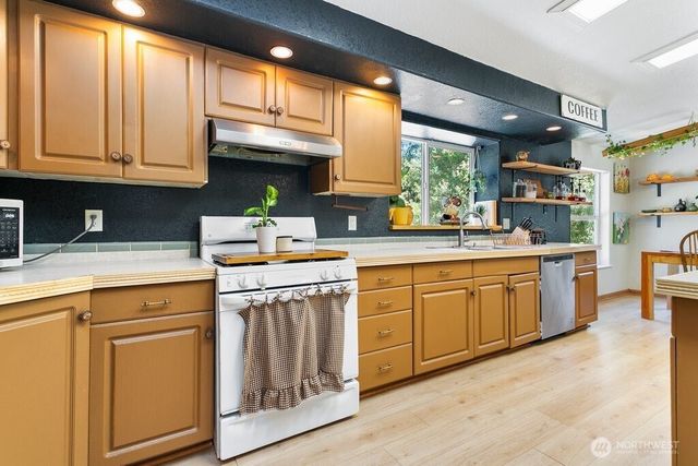 520 140th Avenue SW, Tenino, WA 98589