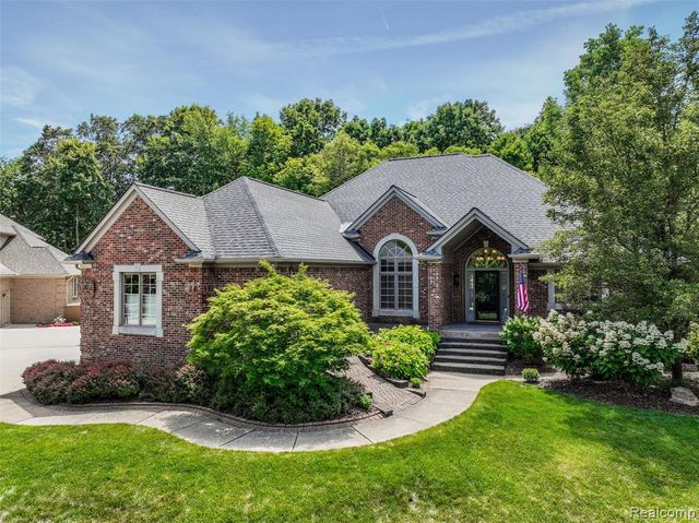 55975 Sequoia Court, Shelby Twp, MI 48316