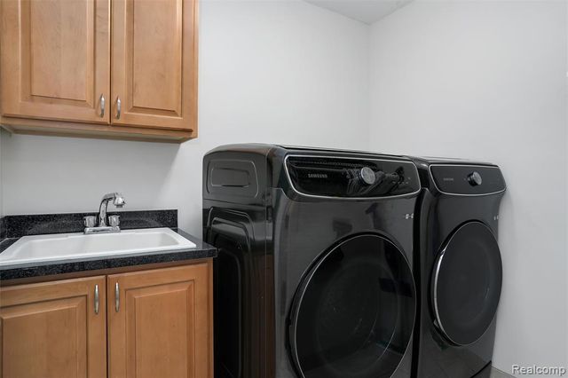 55975 Sequoia Court, Shelby Twp, MI 48316