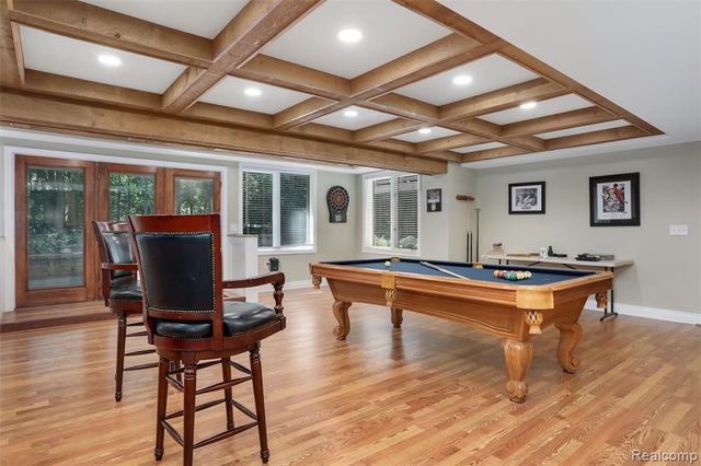 55975 Sequoia Court, Shelby Twp, MI 48316