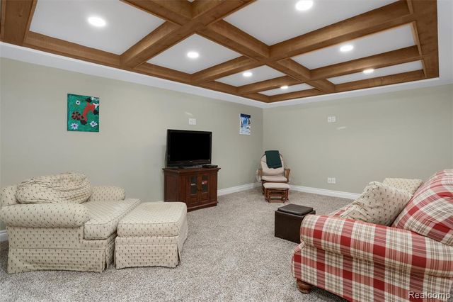 55975 Sequoia Court, Shelby Twp, MI 48316