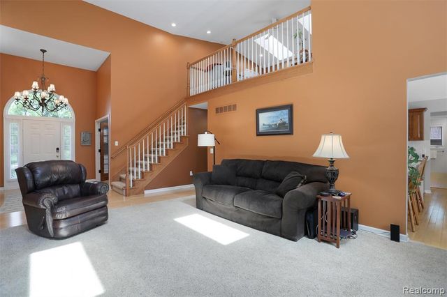 55975 Sequoia Court, Shelby Twp, MI 48316