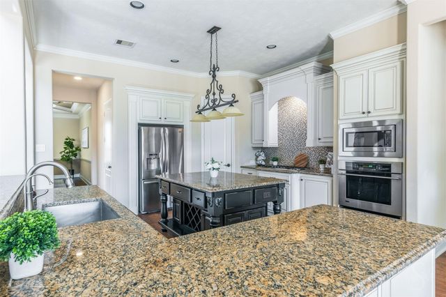 5115 Cinco Forest Trail, Katy, TX 77494
