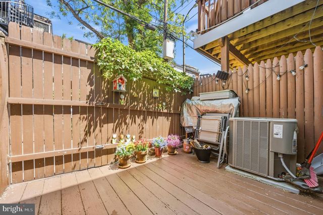 1638 KRAMER ST NE, Washington, DC 20002
