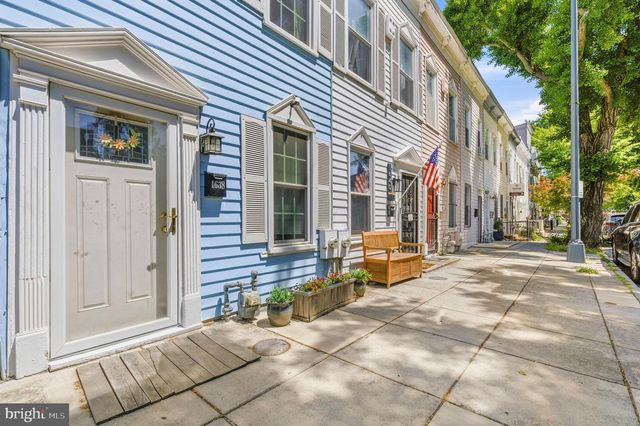 1638 KRAMER ST NE, Washington, DC 20002