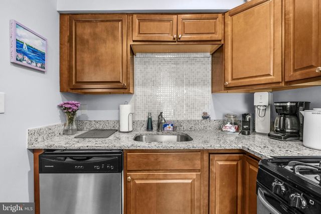 1638 KRAMER ST NE, Washington, DC 20002