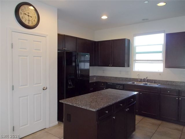 4611 Townwall Street, Las Vegas, NV 89115