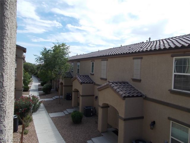 4611 Townwall Street, Las Vegas, NV 89115