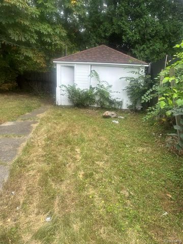 11544 Kennebec Street, Detroit, MI 48205