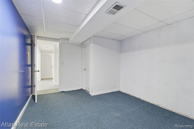 1117 Lake Shore Circle, Grand Blanc, MI 48439