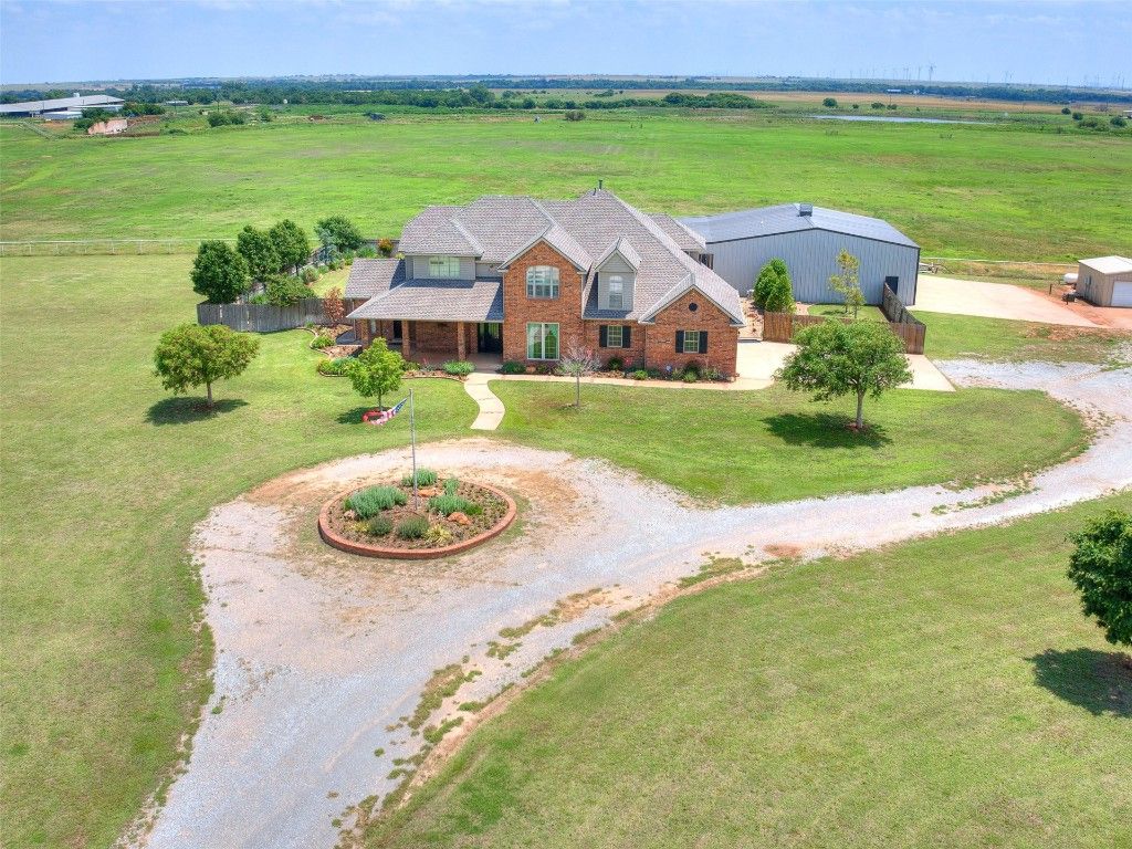 26289 N 2845 Road, Kingfisher, OK 73750