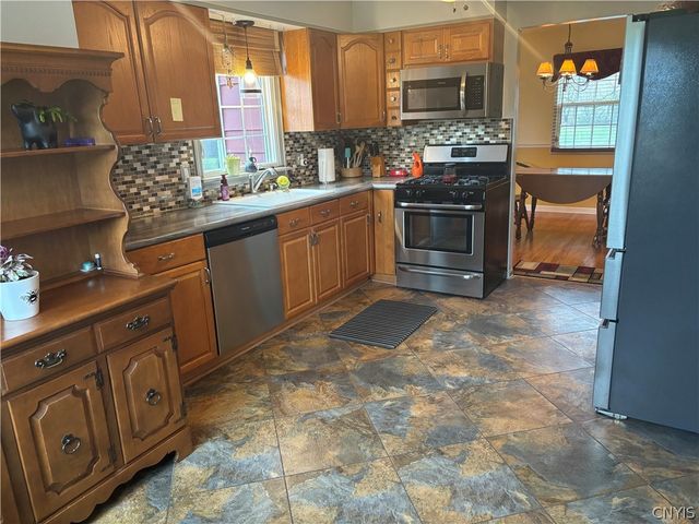 6 Morningside Drive, Cortland, NY 13045