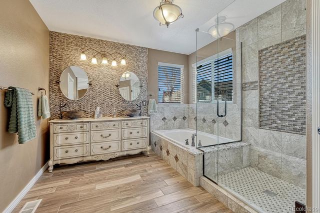 10312 Royal Eagle Lane, Highlands Ranch, CO 80129