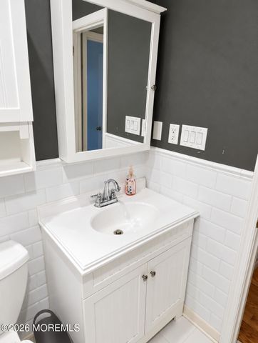 128 Mount Lane, Toms River, NJ 08753