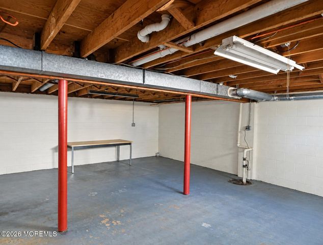 128 Mount Lane, Toms River, NJ 08753