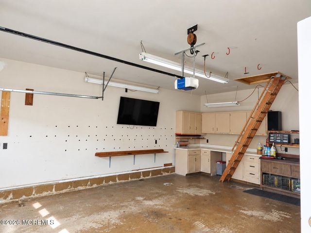 128 Mount Lane, Toms River, NJ 08753