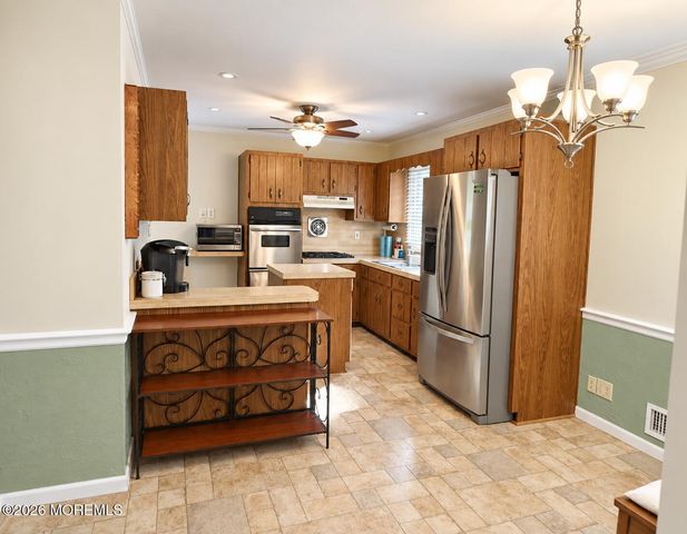 128 Mount Lane, Toms River, NJ 08753