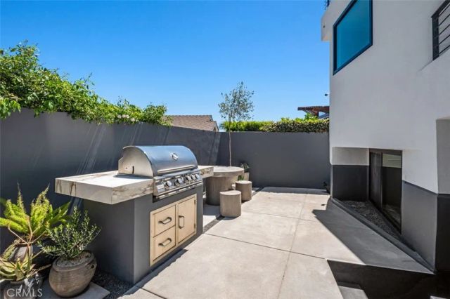31868 Circle Dr., Laguna Beach, CA 92651