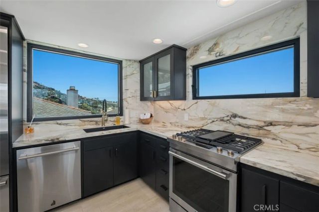 31868 Circle Dr., Laguna Beach, CA 92651