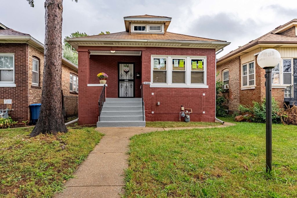 2105 S 7th Avenue, Maywood, IL 60153 — photo 2