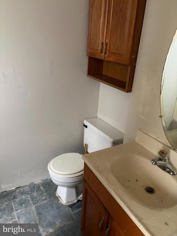 903 MAPLE ST, Wilmington, DE 19805