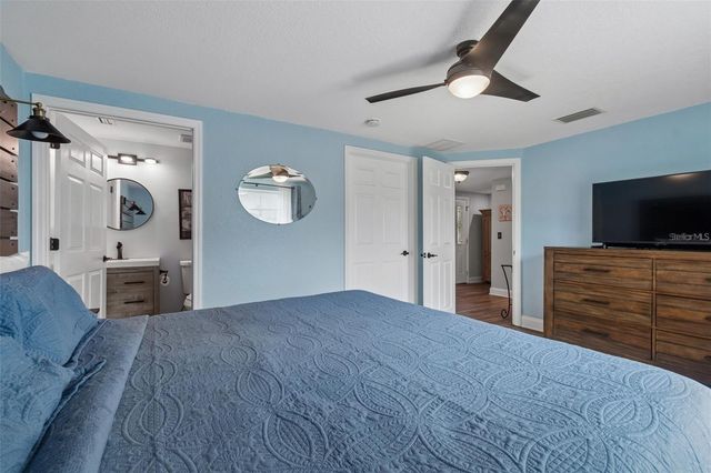 4306 NEWBURY DRIVE, New Port Richey, FL 34652
