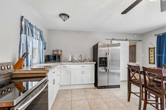 4306 NEWBURY DRIVE, New Port Richey, FL 34652