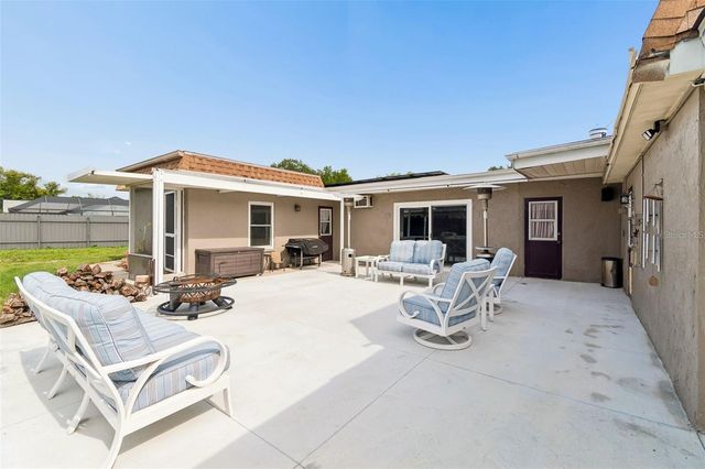4306 NEWBURY DRIVE, New Port Richey, FL 34652
