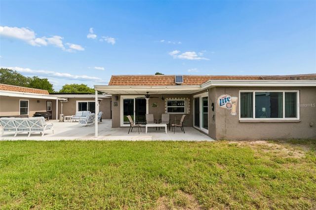 4306 NEWBURY DRIVE, New Port Richey, FL 34652