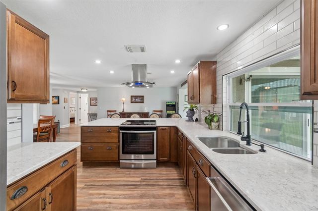 4306 NEWBURY DRIVE, New Port Richey, FL 34652