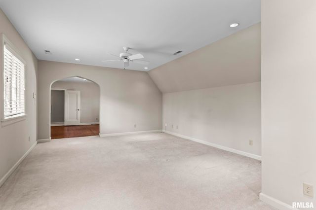 1050 WILLIAMS Boulevard, Springfield, IL 62704