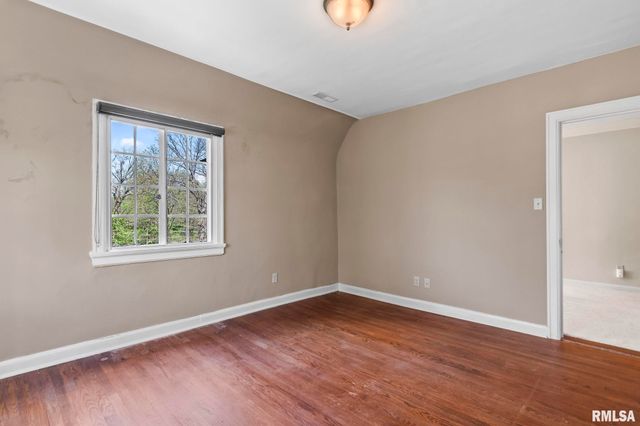1050 WILLIAMS Boulevard, Springfield, IL 62704