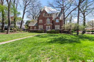 1050 WILLIAMS Boulevard, Springfield, IL 62704