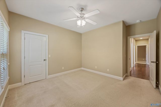 128 Pearle Cove Drive, Huntsville, AL 35806