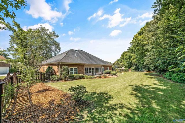 128 Pearle Cove Drive, Huntsville, AL 35806