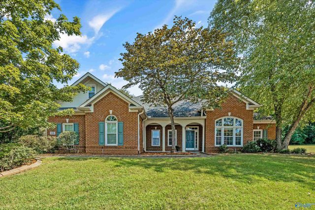 128 Pearle Cove Drive, Huntsville, AL 35806
