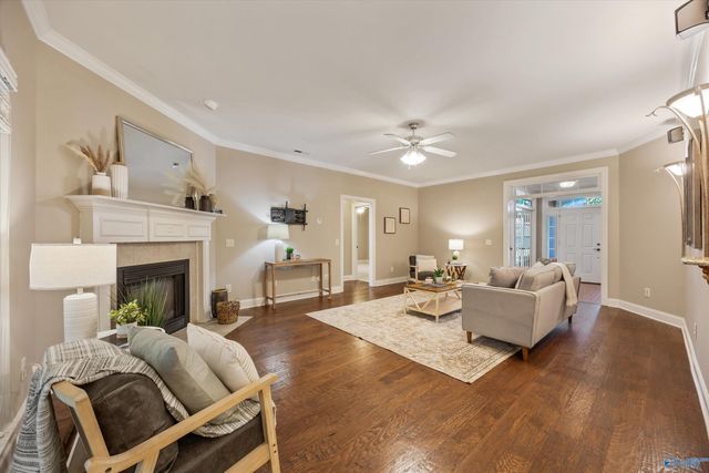 128 Pearle Cove Drive, Huntsville, AL 35806