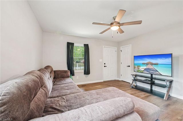 132 Kime Avenue, Liberty, NC 27298