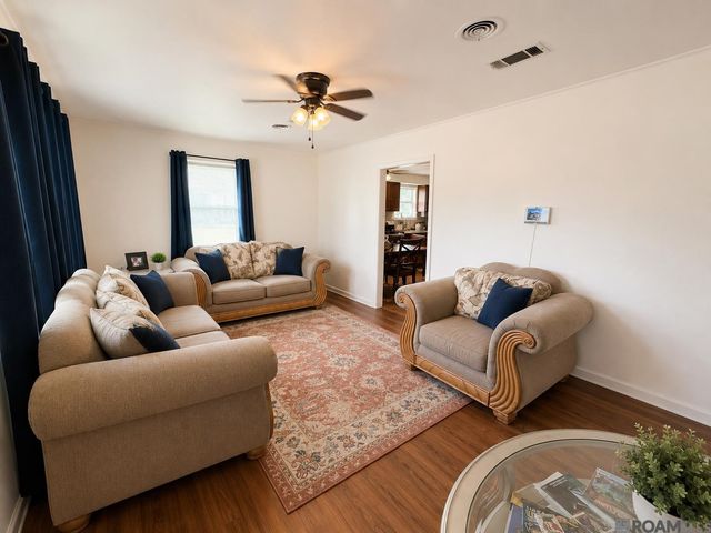4276 Lorraine St, Baton Rouge, LA 70805