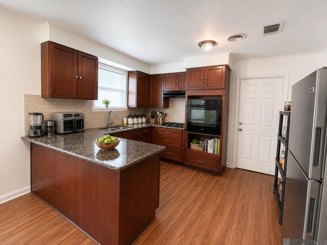 4276 Lorraine St, Baton Rouge, LA 70805
