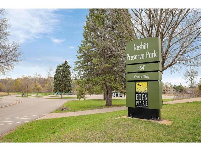 11596 Scotch Pine Court, Eden Prairie, MN 55344