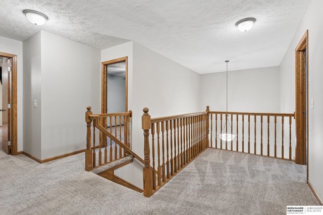 6118 S 175th Terrace, Omaha, NE 68135