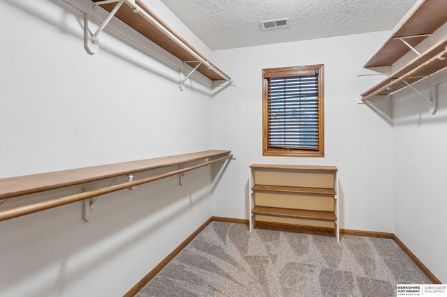 6118 S 175th Terrace, Omaha, NE 68135